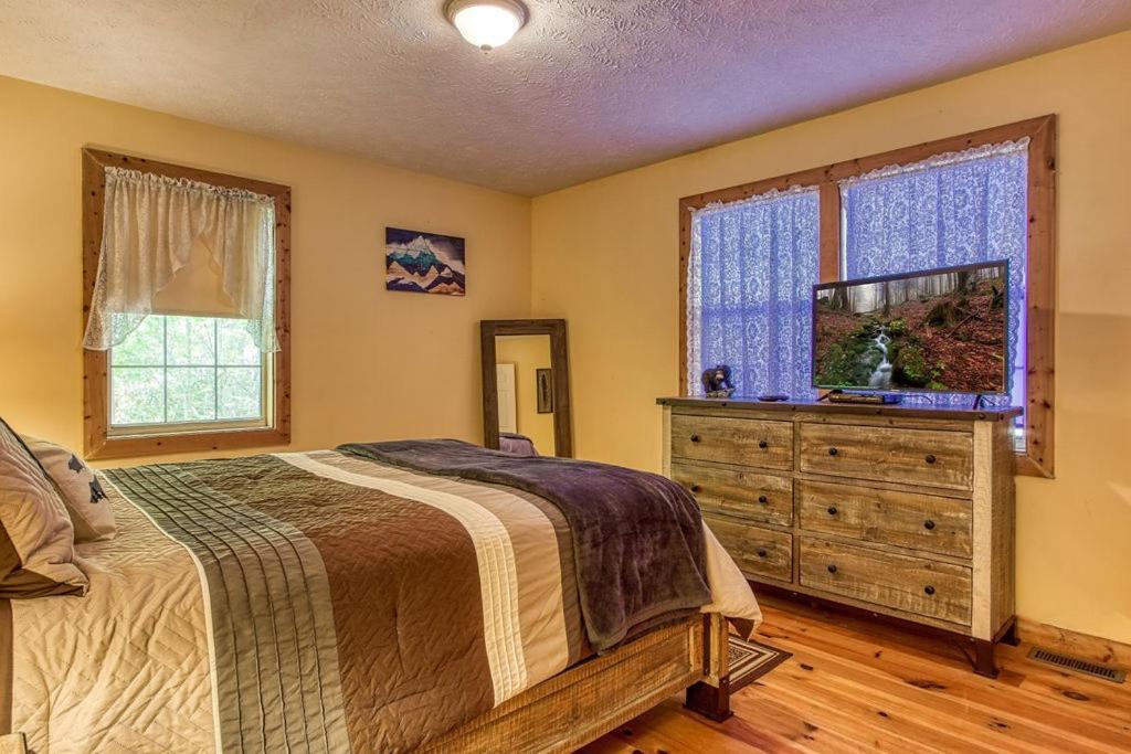 Laurel Cottage, 1089 Free Tickets Each Paid Day, Dollywood And More Sevierville Exterior photo