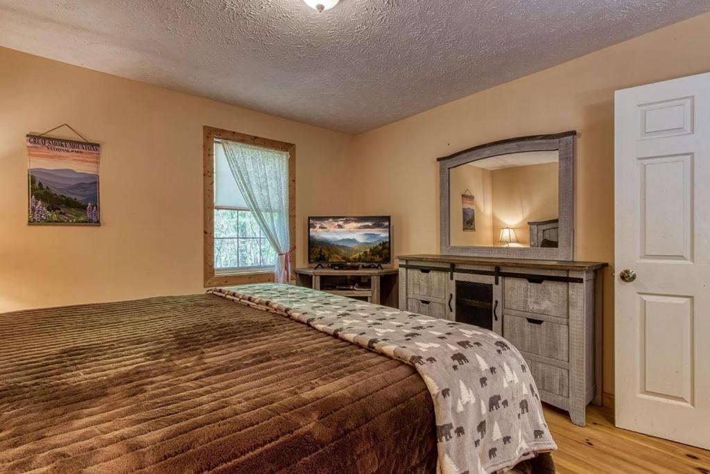 Laurel Cottage, 1089 Free Tickets Each Paid Day, Dollywood And More Sevierville Exterior photo