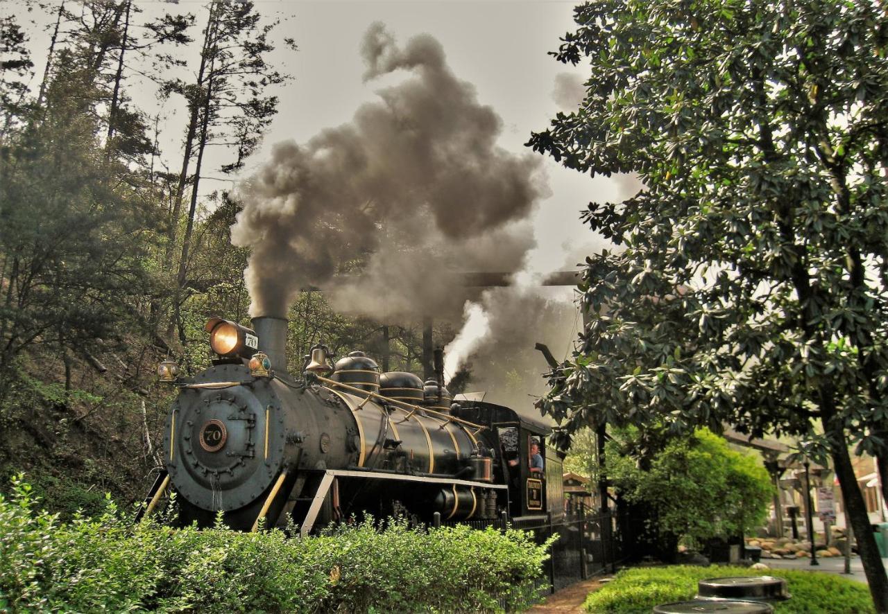 Laurel Cottage, 1089 Free Tickets Each Paid Day, Dollywood And More Sevierville Exterior photo